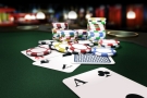 Pokerové double of nothing SNG turnaje - základní strategie pro hru v early fázi Pokerové double of nothing SNG turnaje - základní strategie pro hru v early fázi