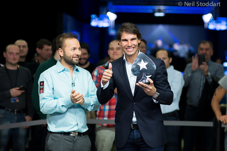 Rafael Nadal vítězem charitativního pokerového turnaje v Praze Rafael Nadal vítězem charitativního pokerového turnaje v Praze