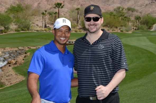 Tiger Woods a Phil Hellmuth na Tiger Jam 2015