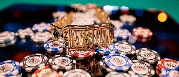 O zlaté náramky, nejcennější pokerové trofeje, se bude opět soutěžit na WSOP 2022 v Las Vegas. Jaký je termín a program WSOP?