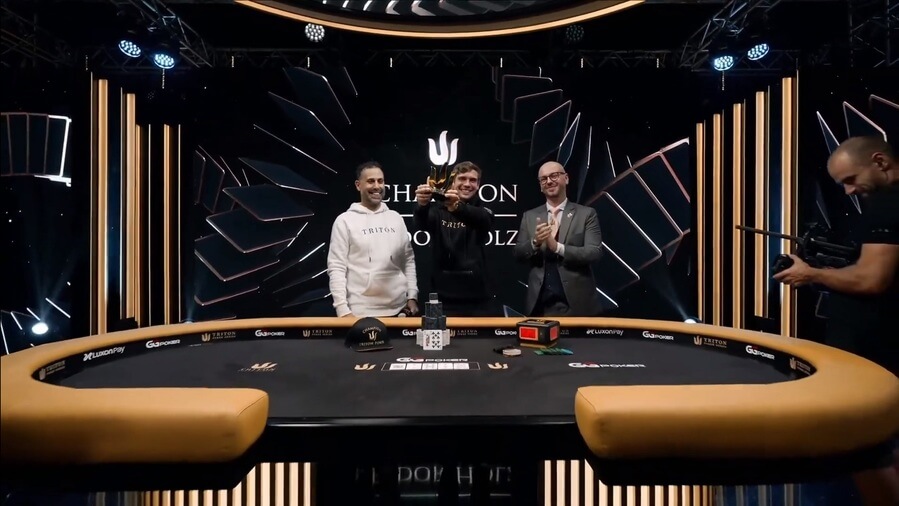 Fedor Holz se stal potřetí šampionem Triton Poker Série