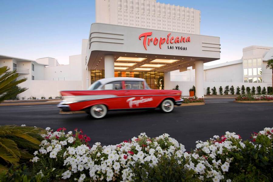 Casino Tropicana v Las Vegas bude minulostí. Uvolní místo baseballovému stadionu