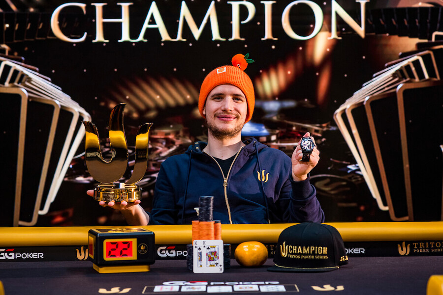 Roman Hrabec se stal vítězem rekordního Main Eventu na Triton Poker Series Jeju 2024