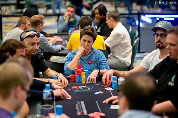 Vanessa Selbst finalistkou high rolleru