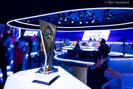 Trofej pro vítěze EPT9 Barcelona