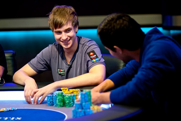 Viktor &quot;Isildur1&quot; Blom na bahamském Super High Rolleru
