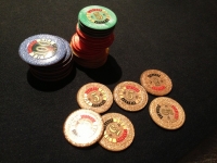 Pokerové žetony na cash game v kasinu Baden