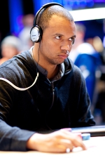 Phil Ivey byl na EPT v Barceloně blízko vítězství, nakonec skončil druhý