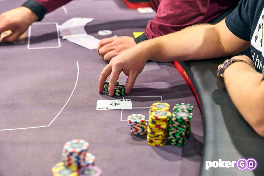 Pokerové žetony v pořadu High Stakes Poker na PokerGO.com