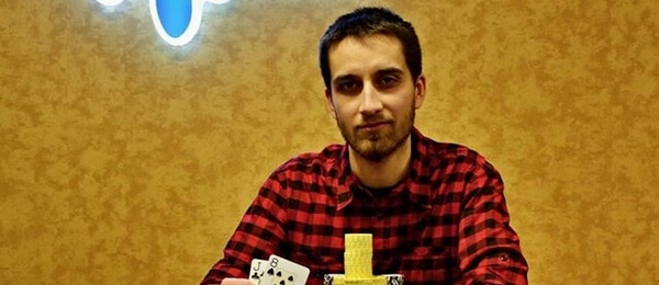 jakub-nakladal---vitez-pokeroveho-turnaje-800k-gold-challenge-v-kasinu-go4games-v-olomouci.jpg