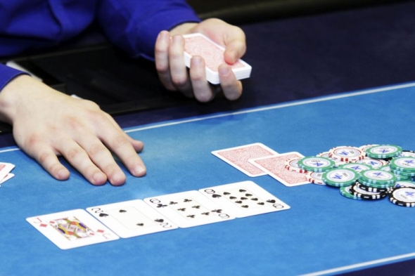pokerovy-turnaj-800k-gold-challenge-v-kasinu-go4games-v-olomouci.jpg