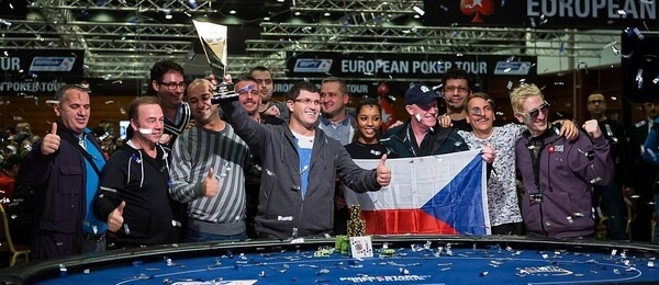 Leon Tsoukernik šampionem €50k Super High Rolleru EPT Prague