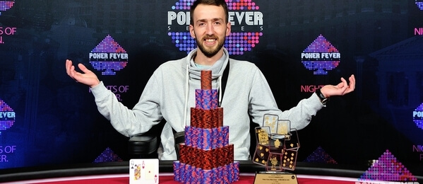 Jakub Oliva vítězí v Olomoucké Poker Fever