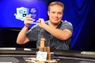 Česká Pokerová Tour: Dubnovým šampionem je Láďa Tomášek