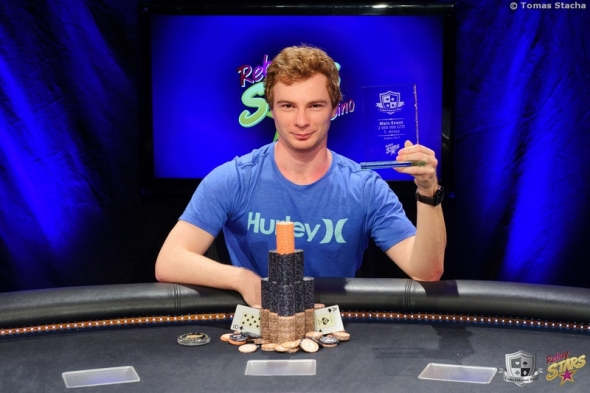 Jakub &quot;Šmaky&quot; Šenk vítězí v květnové České Pokerové Tour!