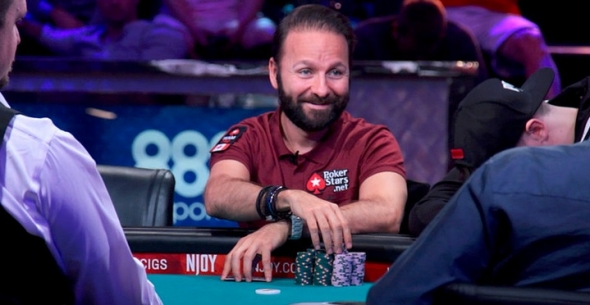 Daniel Negreanu útočí na další náramek Daniel Negreanu útočí na další náramek