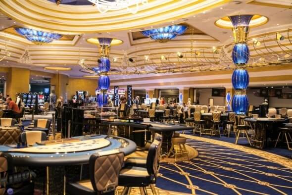 Kings Casino vás na první pohled upoutá luxusním vybavením a příjemným prostředím