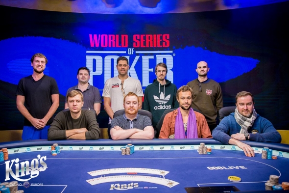 Finalisté €25k High Rolleru WSOPE