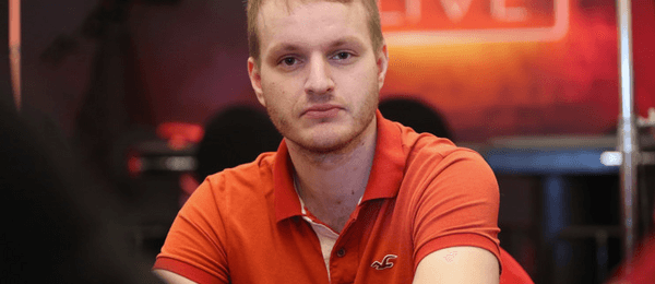 Živě: Jiří Horák hraje o $1,000,000 ve finále Caribbean Poker Party