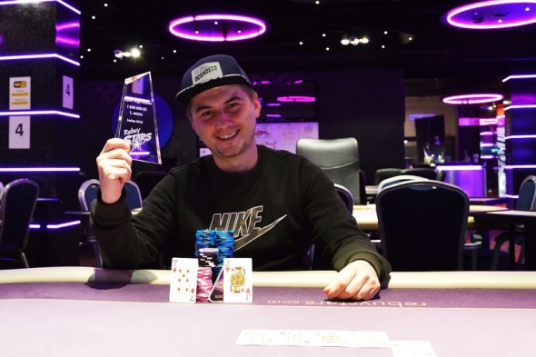 Michael Sklenička ovládl Rebuy Stars Super High Roller