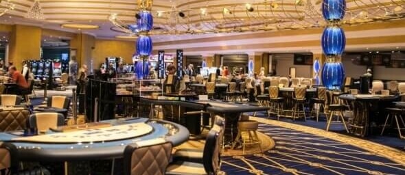 Kings Casino vás na první pohled upoutá luxusním vybavením a příjemným prostředím