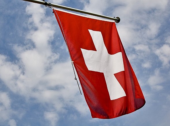 Švýcarsko bude od roku 2019 blokovat online poker a herny.