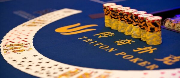 Short Deck se pravidelně hraje na okruhu Triton Poker Series