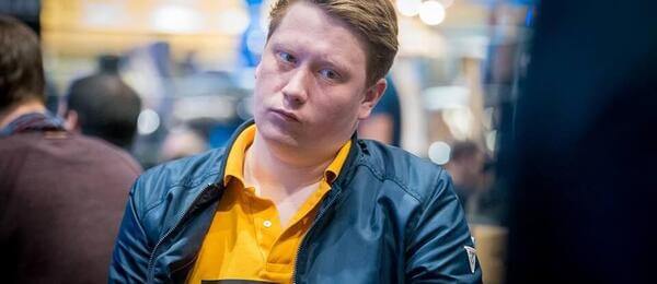 Main Event WSOPE: Michal Schuh mezi top stacky po 4. dni