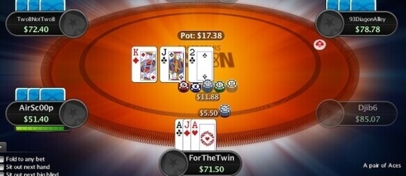 Fusion Poker - na flopu dostanete do ruky třetí kartu.