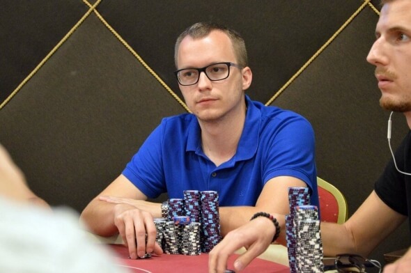Jiří Stáňa vede finále Concord Million o €193,100