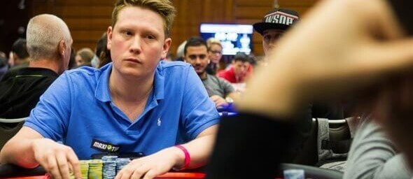 Michal Schuh pokračuje do čtvrtého dne EPT Prague