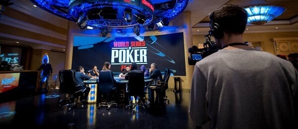 Živě: Finále partypoker Grand Prix o €120,000