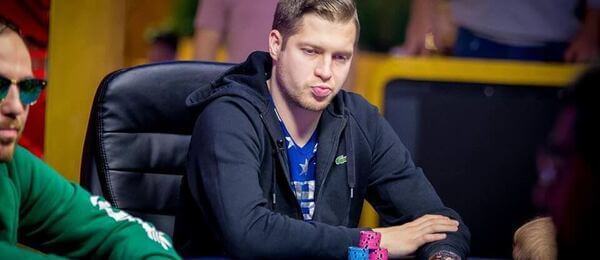 Adam Reitoral dotáhl partypoker Grand Prix do 7-way dealu