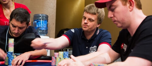 PokerStars Players Championship: Vojta Růžička postupuje do 3. dne