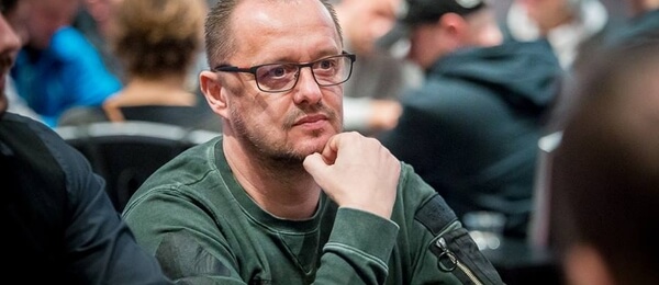 PartyPoker Grand Prix: Arnošt Kopecký vede devět Čechů z pátečních flightů