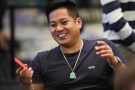 Tommy Nguyen vede posledních 20 hráčů Main Eventu PCA