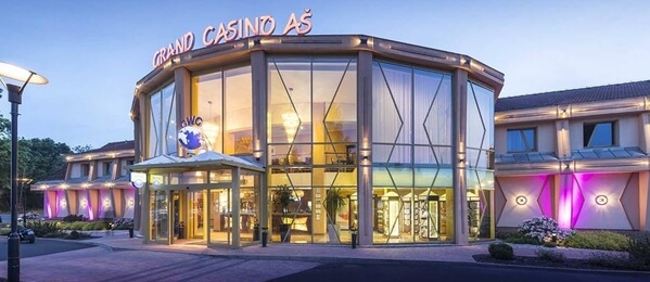 Grand Casino: Italská party a víkendové turnaje o €20,000