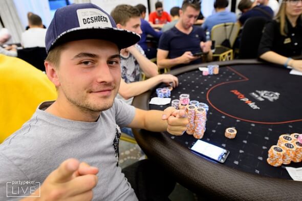 Michael Sklenička bere $72k ve zlevněném Sunday Millionu