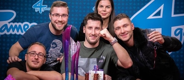 Jakub Padých vítězí v Main Eventu Poker Fever Series
