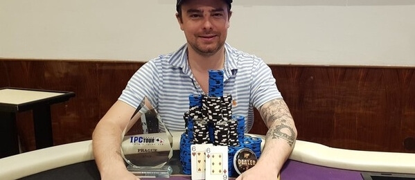 Rebuy Stars Savarin: Roman Dohnal vítězí v IPC Poker Tour