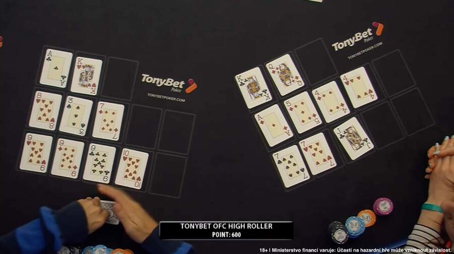 Zkuste netradiční variantu Open Face Chinese Poker