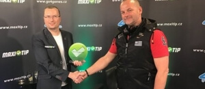Tomáš Macek vítězí v Main Eventu MaxiTip Poker Tour
