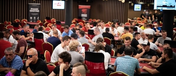 Olomoucké Go4Games Casino v sobotu zaplnily dva startovní flighty Main Eventu Poker Fever