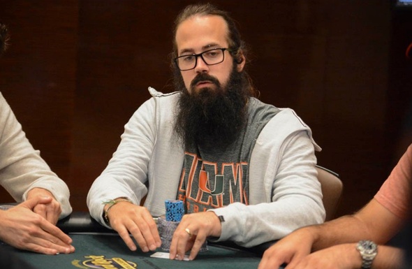 Jason Mercier byl svědkem, jak se jiný hráč nemohl zapojit do cash game a byl vykázán od stolu.