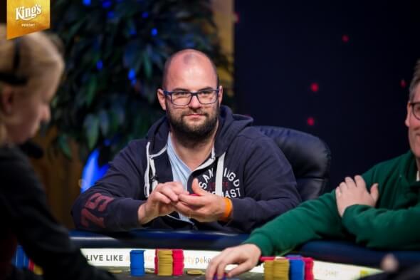 King's WSOPC Fall Opener: Šnejberg a Knespl postupují z pátečních flightů