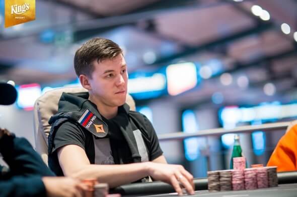 Anatoly Filatov vede finálovou osmičku €100,000 Diamond High Rolleru WSOPE