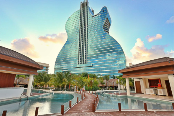 Seminole Hard Rock otevírá kasino a hotel ve tvaru obrovské kytary