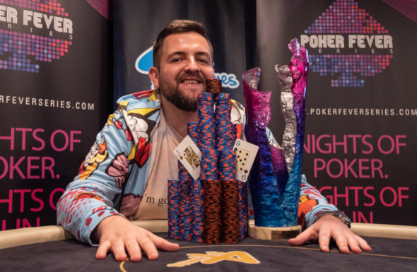 Lukasz Krzyczkowski vítězí v podzimním Main Eventu Poker Fever
