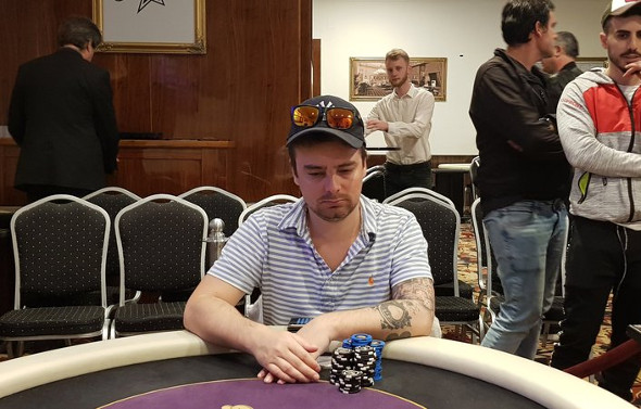 Roman Dohnal vede finalisty Prague Xmas Poker