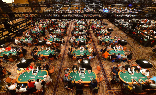 Pokeroví hráči uzavírají sázky: Zruší koronavirus letošní WSOP?